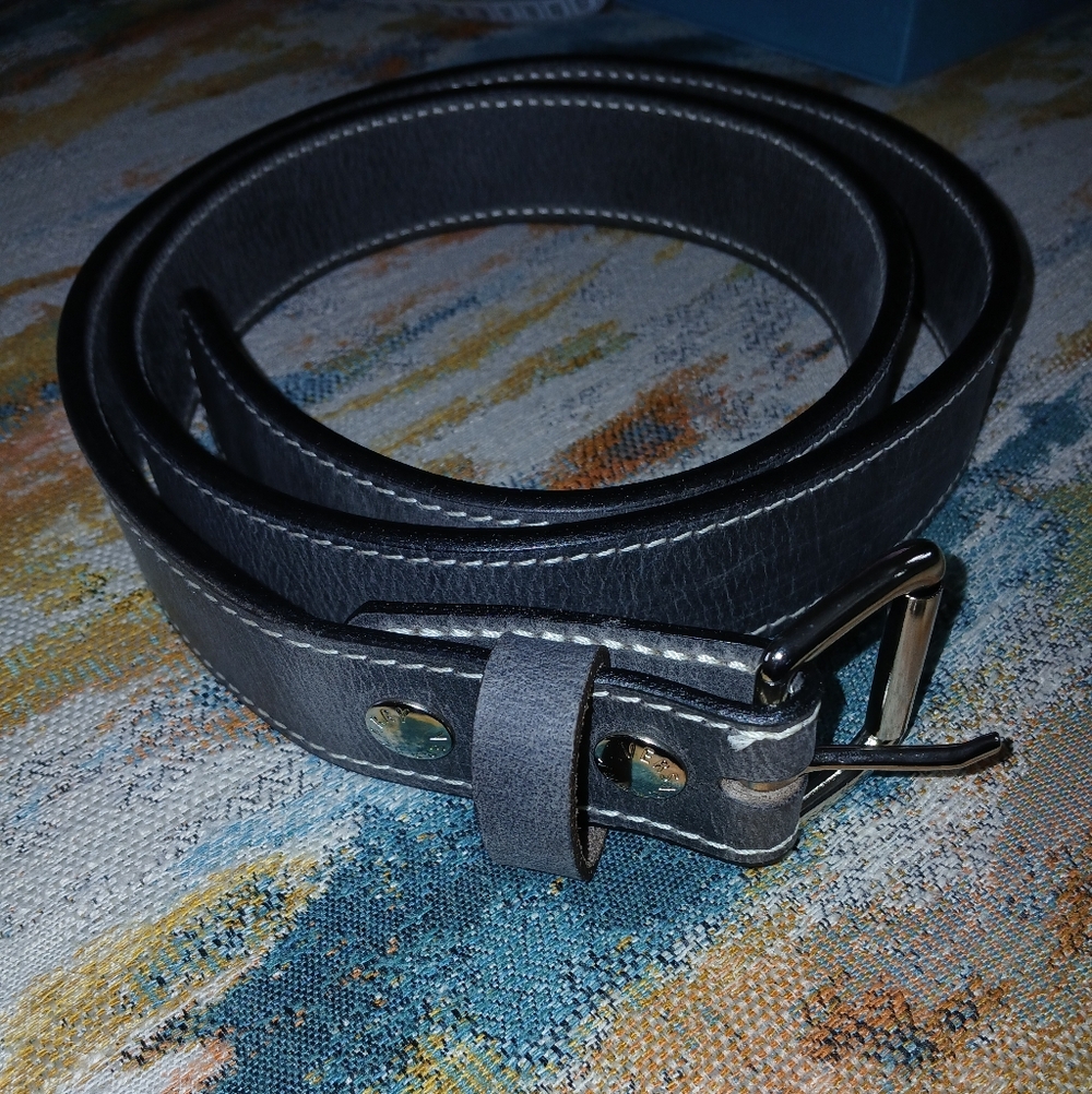 Elegant Gray Leather Belt with Silver Buckle